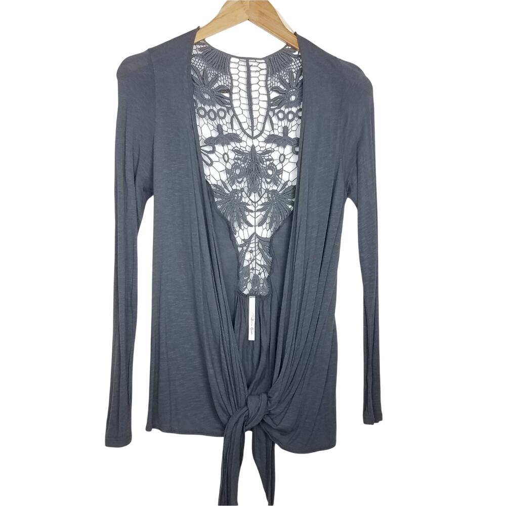 Dulce Carola | LightLongsleeve Gray Jewelled Wrap